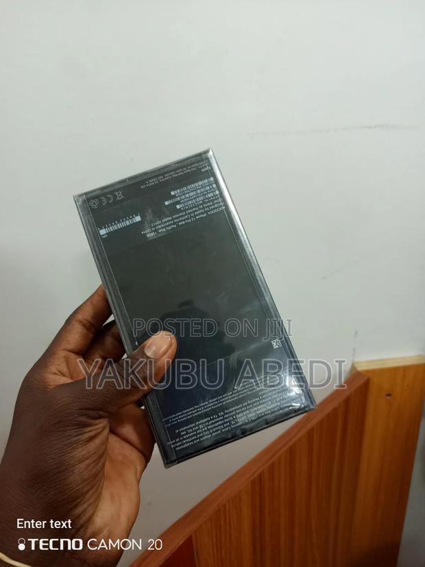 New Apple iPhone 12 Pro Max 256 GB Blue · Photo 2