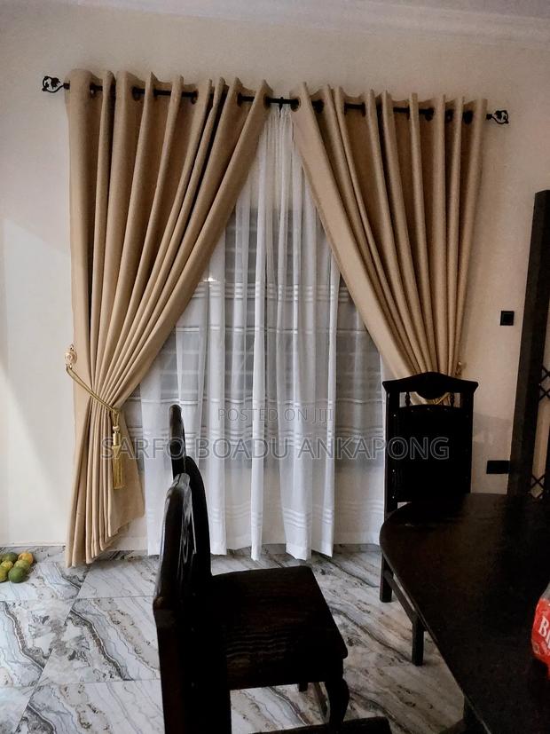 Loyalty Curtains · Photo 3