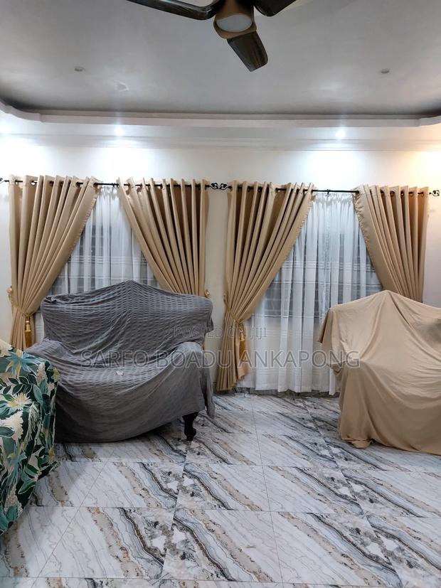 Loyalty Curtains · Photo 1