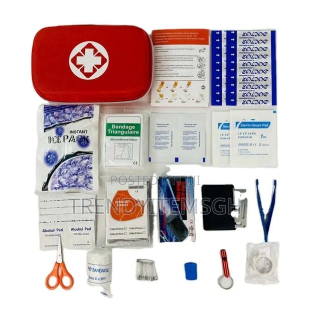 Portable First Aid Kit Medical Set · Photo 1