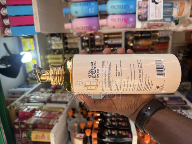 Dynamix Fair Lady Whitening and Exfoilating Shower Gel 1000ml · Photo 1