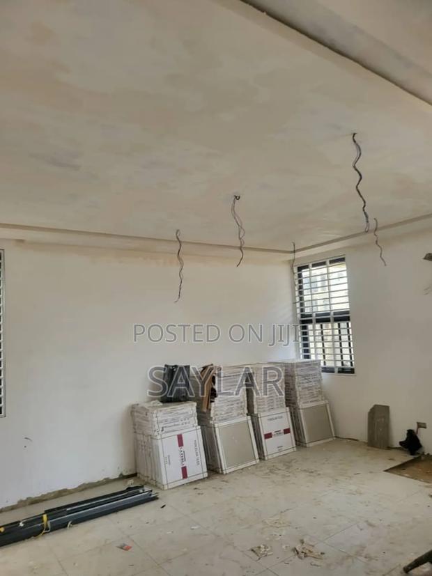 Furnished 4bdrm Duplex in Enjoy Estates, Tema Metropolitan for sale · Photo 5