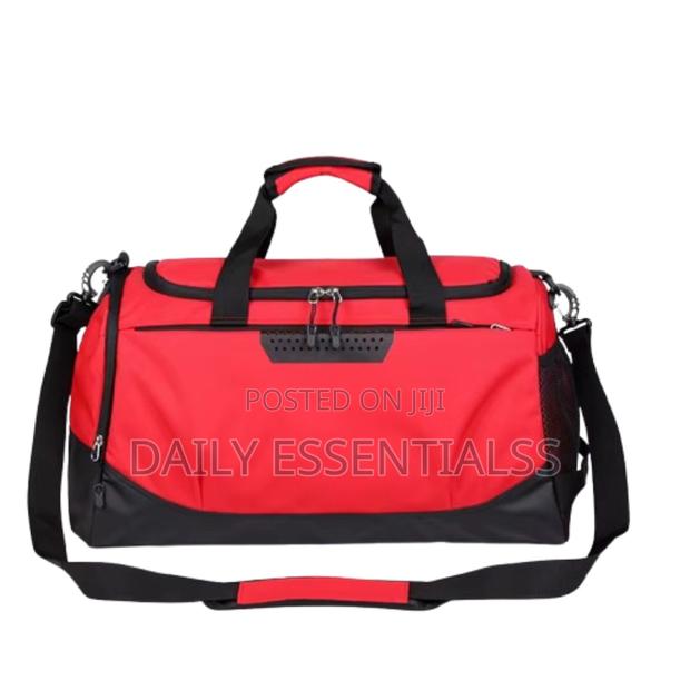 Unisex Fitness Gym Bag – Lightweight Spacious · Photo 1