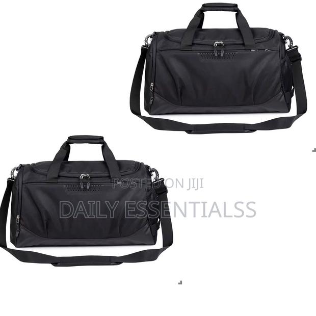 Stylish Training Bag – Large Capacity · Photo 1