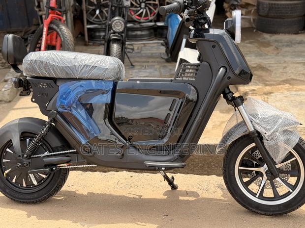 New Motorcycle 2024 Black · Photo 2
