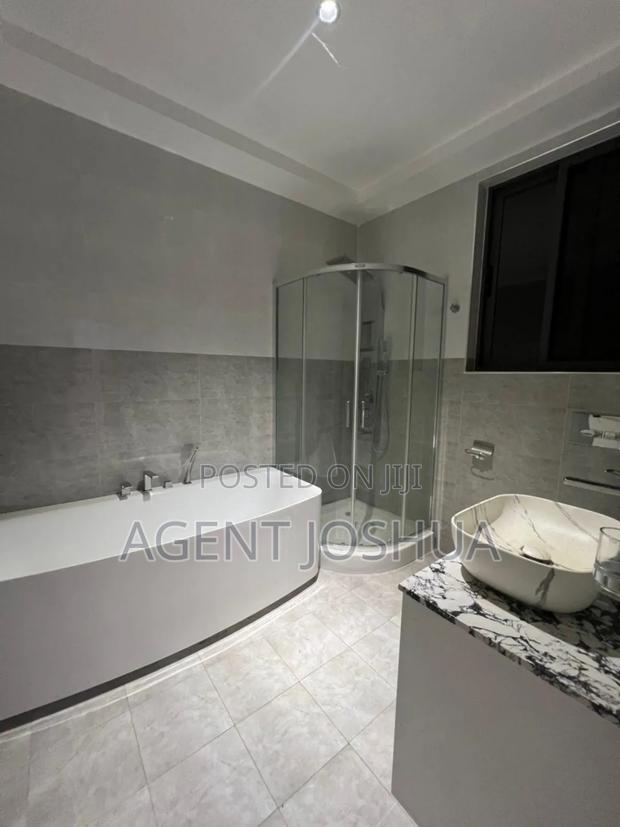 4bdrm House in East Legon for sale · Photo 7