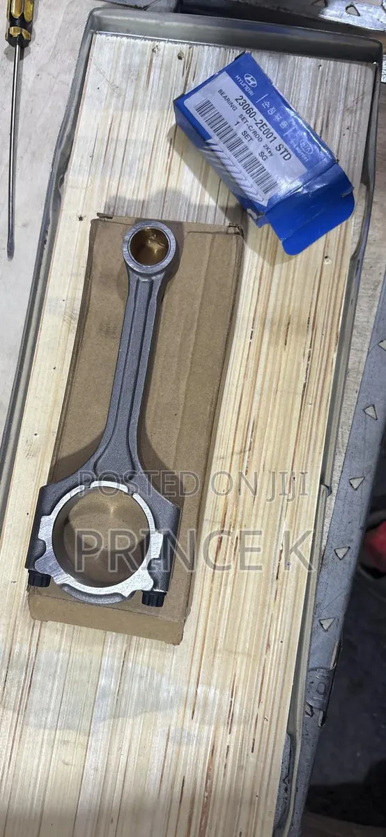 Elantra Connceting Rod 2.0 · Photo 1
