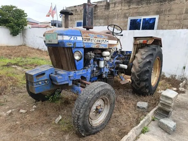 Farmtrac 70 Tractor · Photo 1