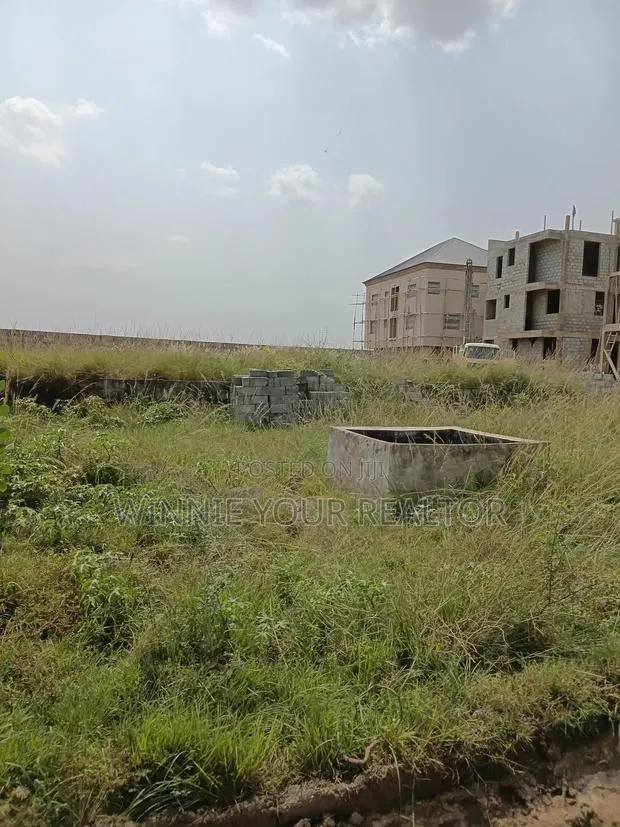 One Walled Plot Opposite Elegant Home - Katamanso · Photo 1