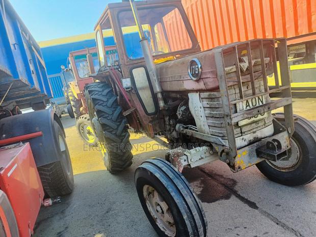 Massey Ferguson 175 From Europe · Photo 1