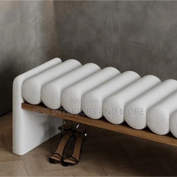 Accent Bench for Bedroom, Entryway(Boucle) · Photo 2