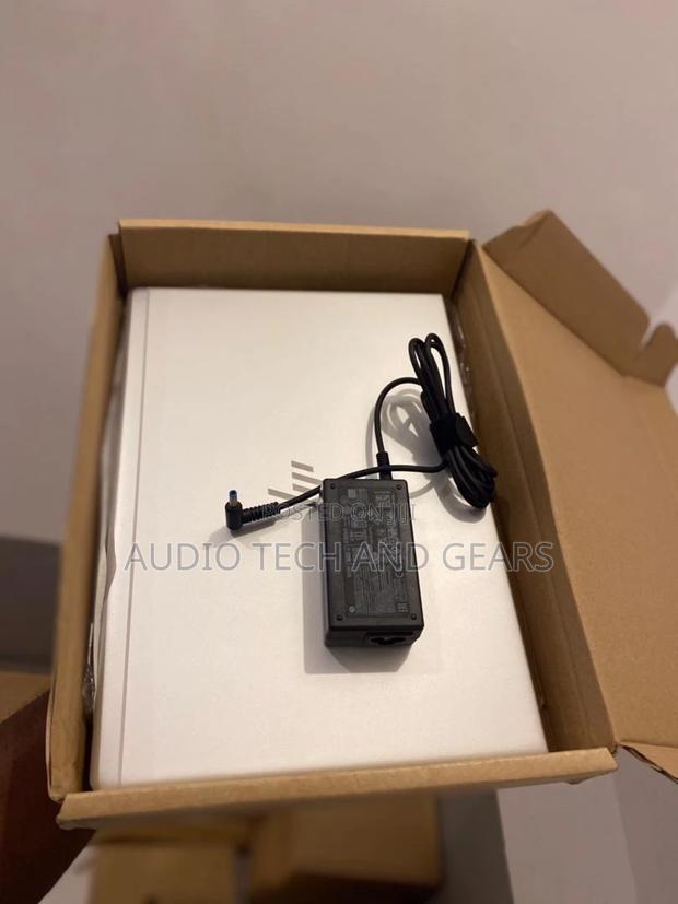 New Laptop HP EliteBook 840 G6 8GB Intel Core I5 SSD 256GB · Photo 3