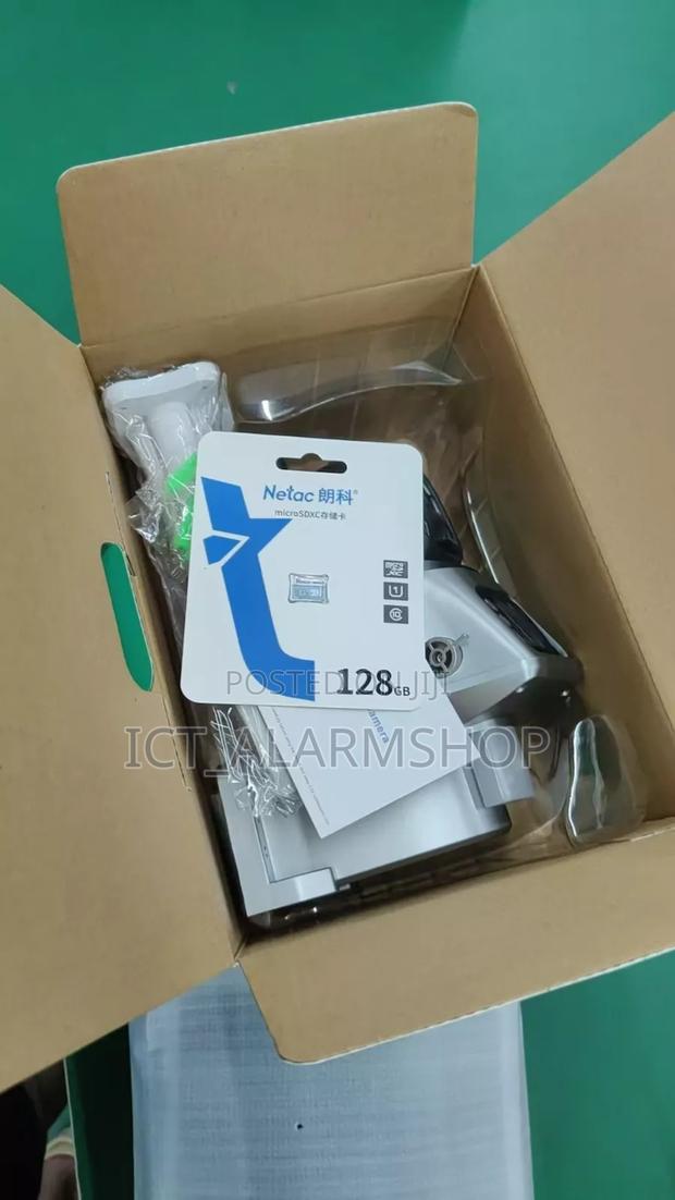 Dual Solar Power Panel Ptz 4lens · Photo 6