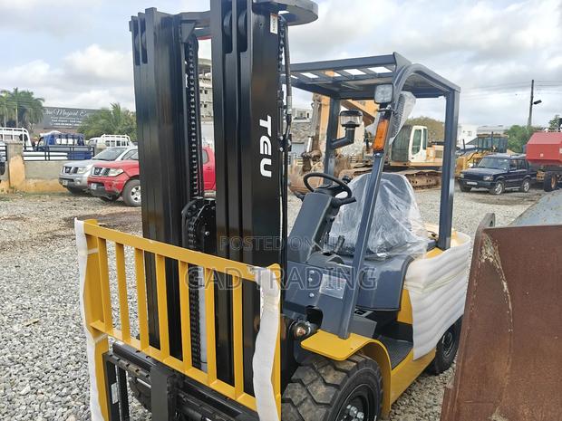 Teu Forklift 3 Ton Diseal (Isuzu Japanese Engine) New · Photo 4