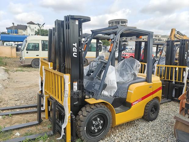 Teu Forklift 3 Ton Diseal (Isuzu Japanese Engine) New · Photo 6