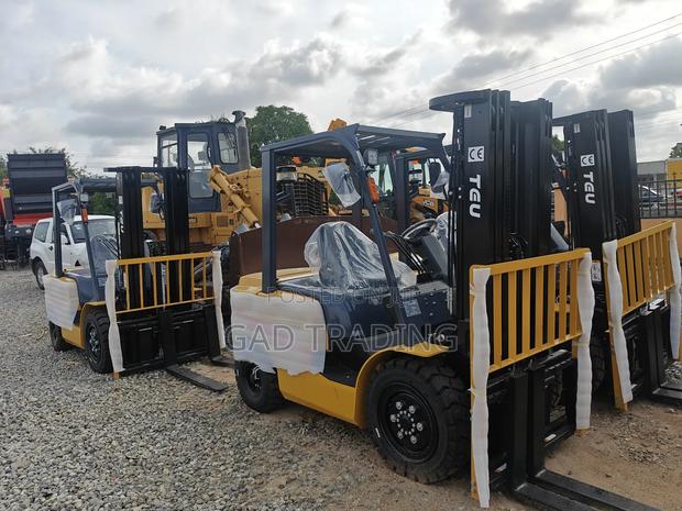 Teu Forklift 3 Ton Diseal (Isuzu Japanese Engine) New · Photo 7