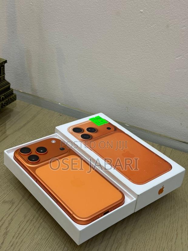 New Apple iPhone 17 Pro 256 GB Orange · Photo 2