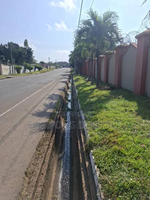 2plots of Land at North Legon,Kofi Annan Avenue for Sale · Photo 2