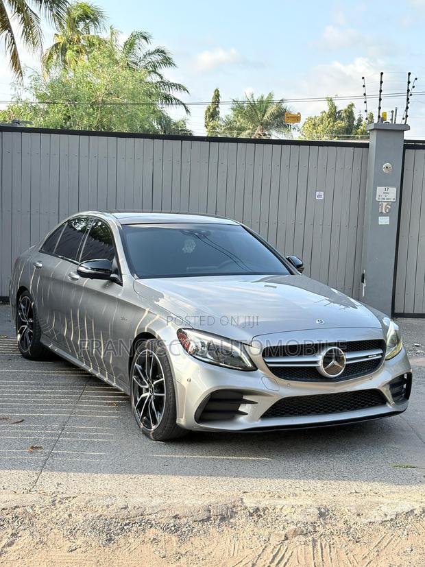 Mercedes-Benz C-Class C 450 AMG 4MATIC (W205) 2019 Gold · Photo 3