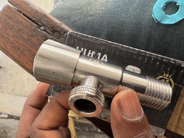 Angle Valve · Photo 2