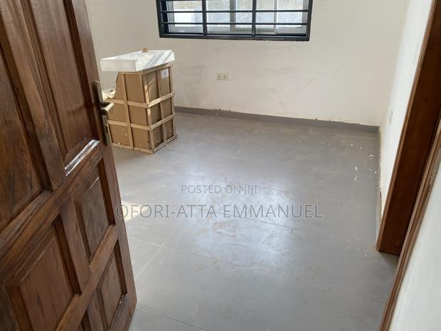 1bdrm Room & Parlour in Pokuasi Fise, Pokuase for rent · Photo 6