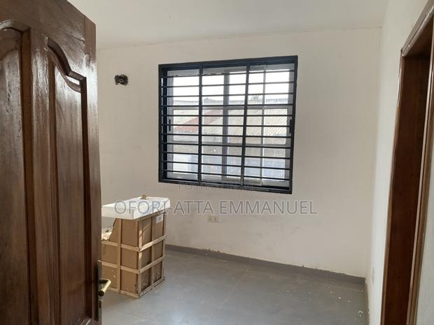 1bdrm Room & Parlour in Pokuasi Fise, Pokuase for rent · Photo 3