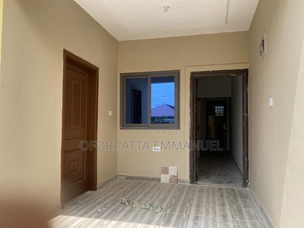 1bdrm Room & Parlour in Pokuasi Amanfrom, Pokuase for rent · Photo 3