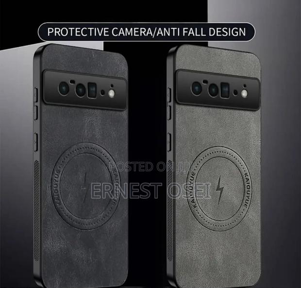 Leather Wireless Charging Case for Pixel 6 · Photo 2