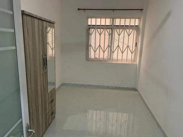 3bdrm Apartment in Pleasantplaces, Dzorwulu for rent · Photo 3