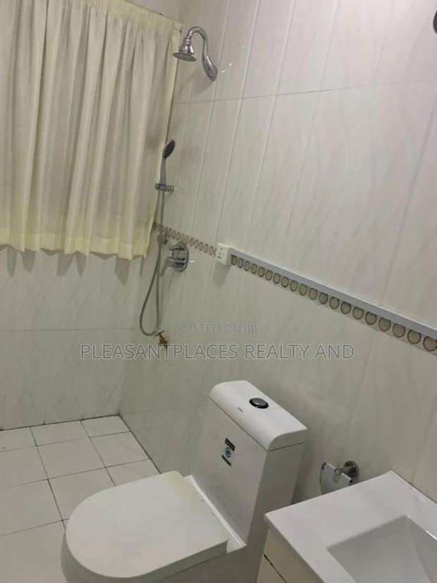 3bdrm Apartment in Pleasantplaces, Dzorwulu for rent · Photo 8
