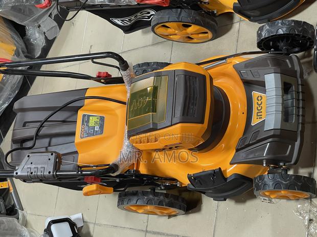 18" Cordless Lawn Mower 40v + 2 Battery and Grass Bag - Lmli20186 · Photo 1