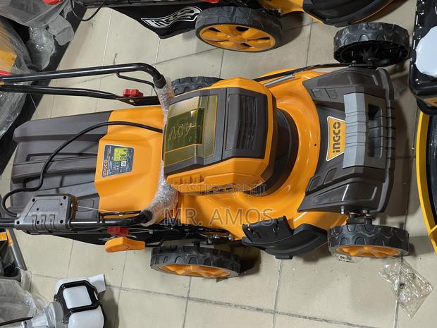 18" Cordless Lawn Mower 40v + 2 Battery and Grass Bag - Lmli20186 · Photo 3