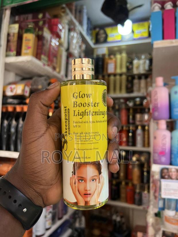 Glow Booster Lightening Oil · Photo 2