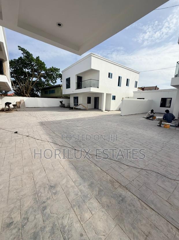 3bdrm Townhouse/Terrace in West Trassaco, Greater Accra for sale · Photo 1
