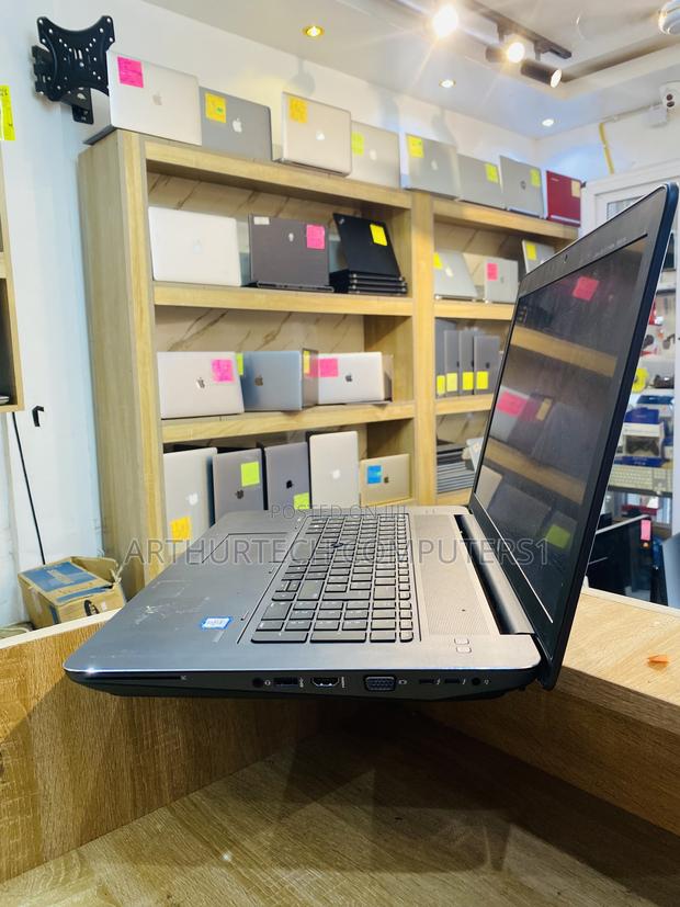 Laptop HP ZBook 17 G3 16GB Intel Core I5 SSD 512GB · Photo 4