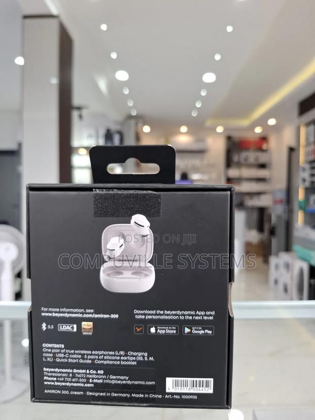 Amiron 300 True Wireless Earphones · Photo 2