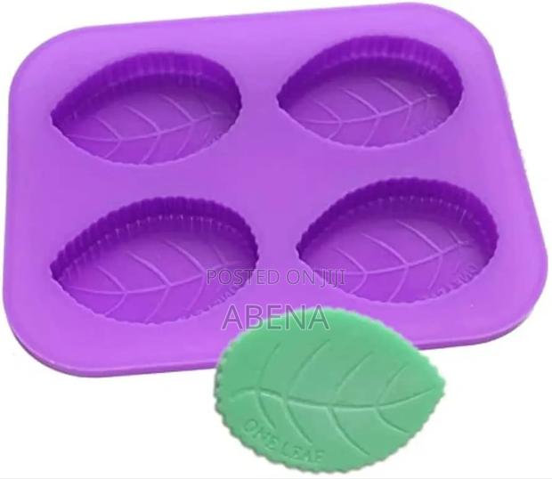 Original Silicone Leaf Shaped Mould · Photo 1