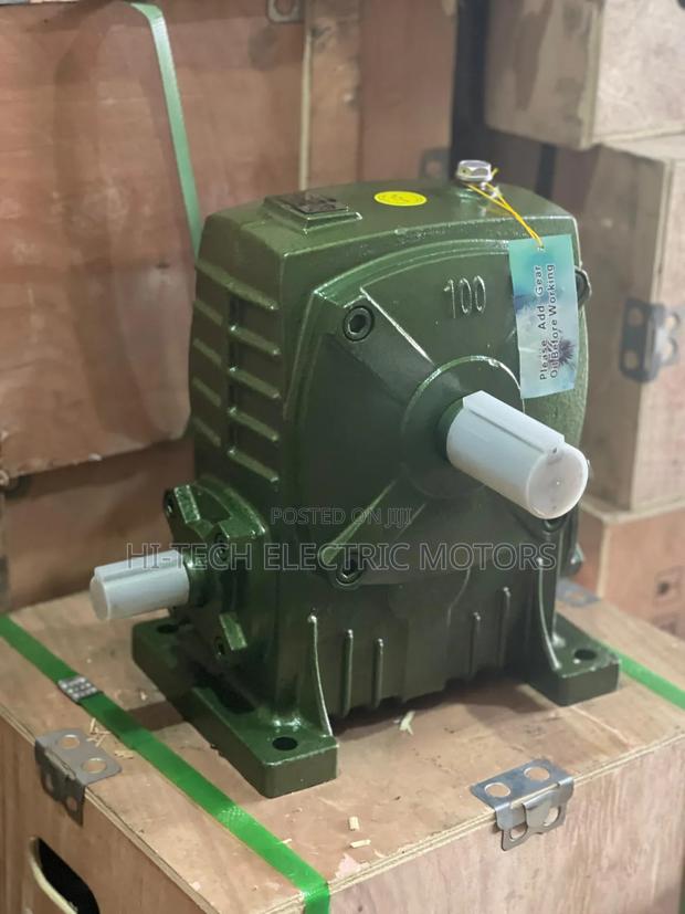Wpa 100 Gear Reducer Gearbox · Photo 2