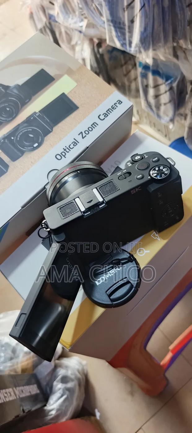 Optical Zoom Digital Camera · Photo 2