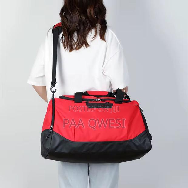Premium Waterproof Gym Bag With Shoe Compartment · Photo 1