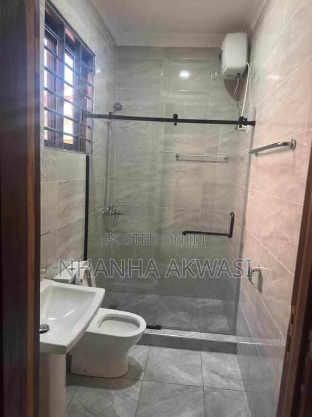 2bdrm Apartment in Klagon Ndc, Tema Metropolitan for rent · Photo 5
