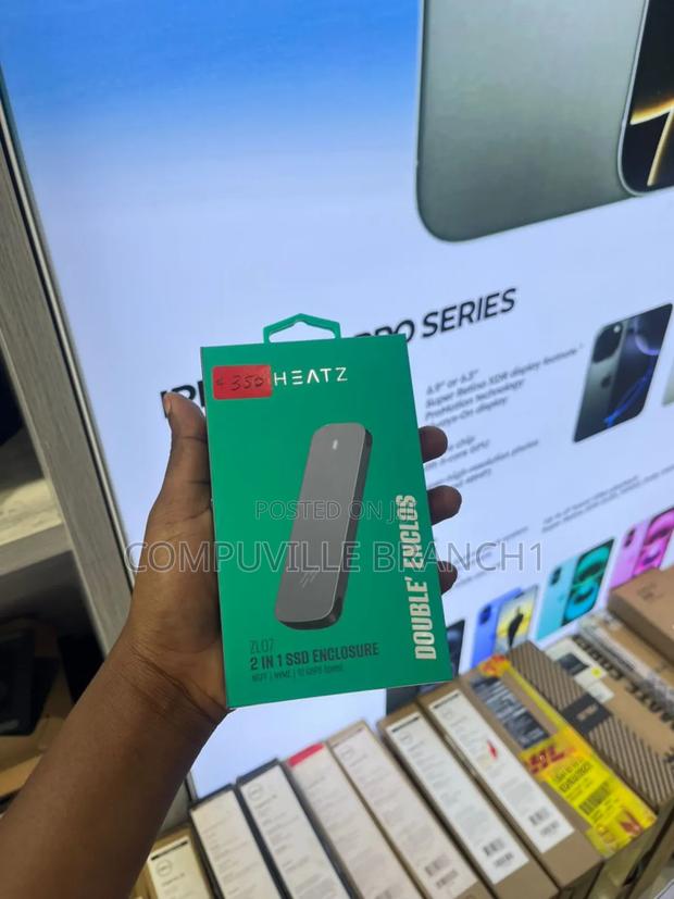 Heatz 2 in 1 SSD Enclosure · Photo 1