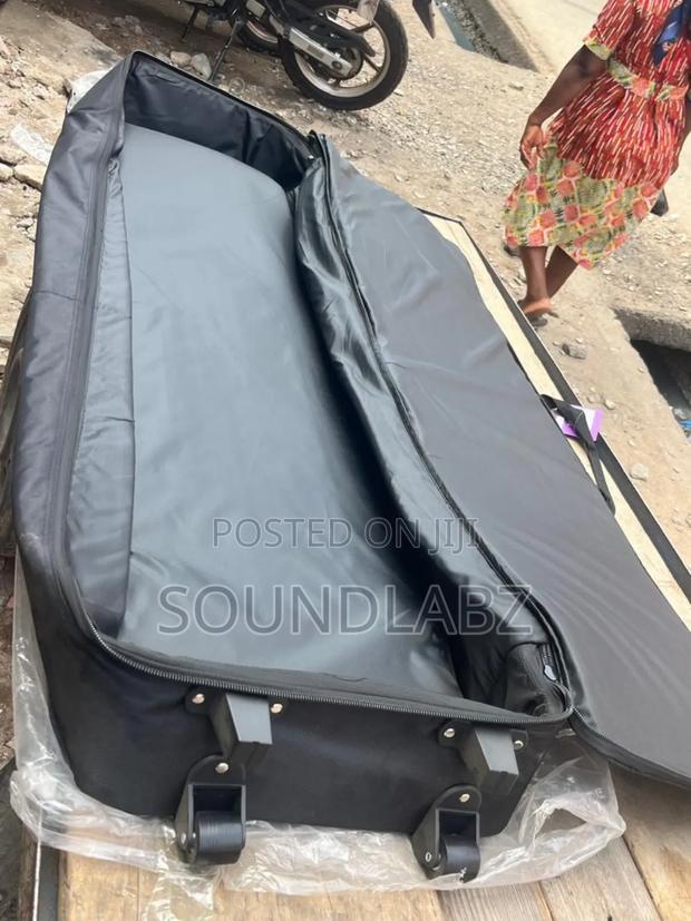 On-stage 88-key Keyboard Bag · Photo 3