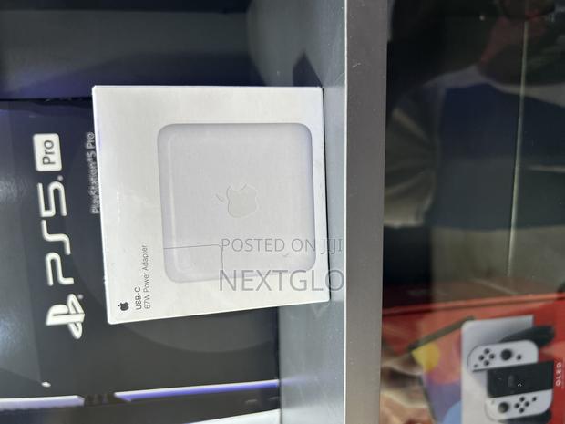 Macbook Charger · Photo 3