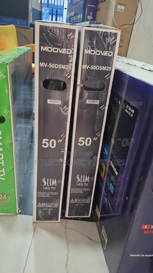 Mooved 50-Inch Smart Tv · Photo 3