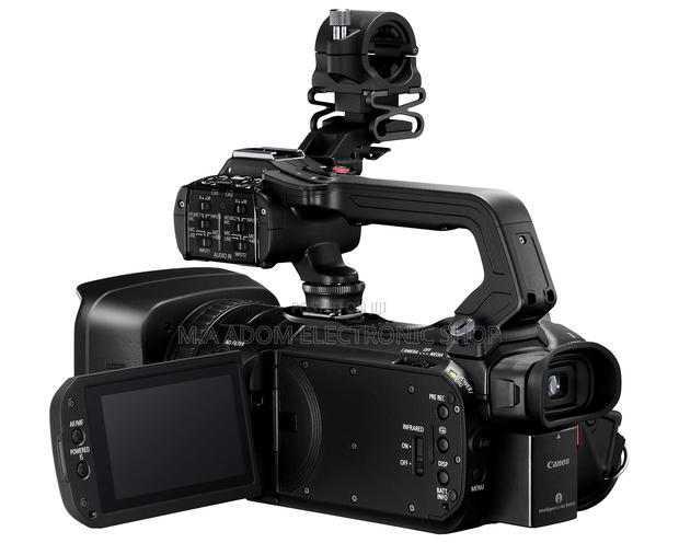 Canon Xa75 Video Camera for Live Streaming · Photo 1