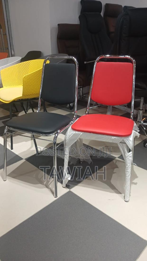 Metal Event Chairs · Photo 1