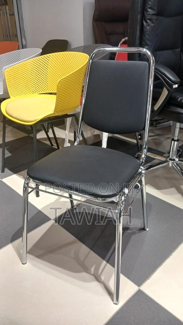Metal Event Chairs · Photo 2