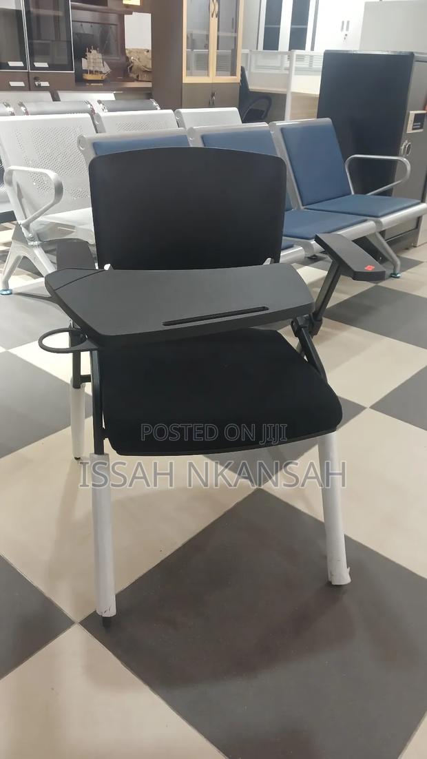 Students Desk · Photo 1