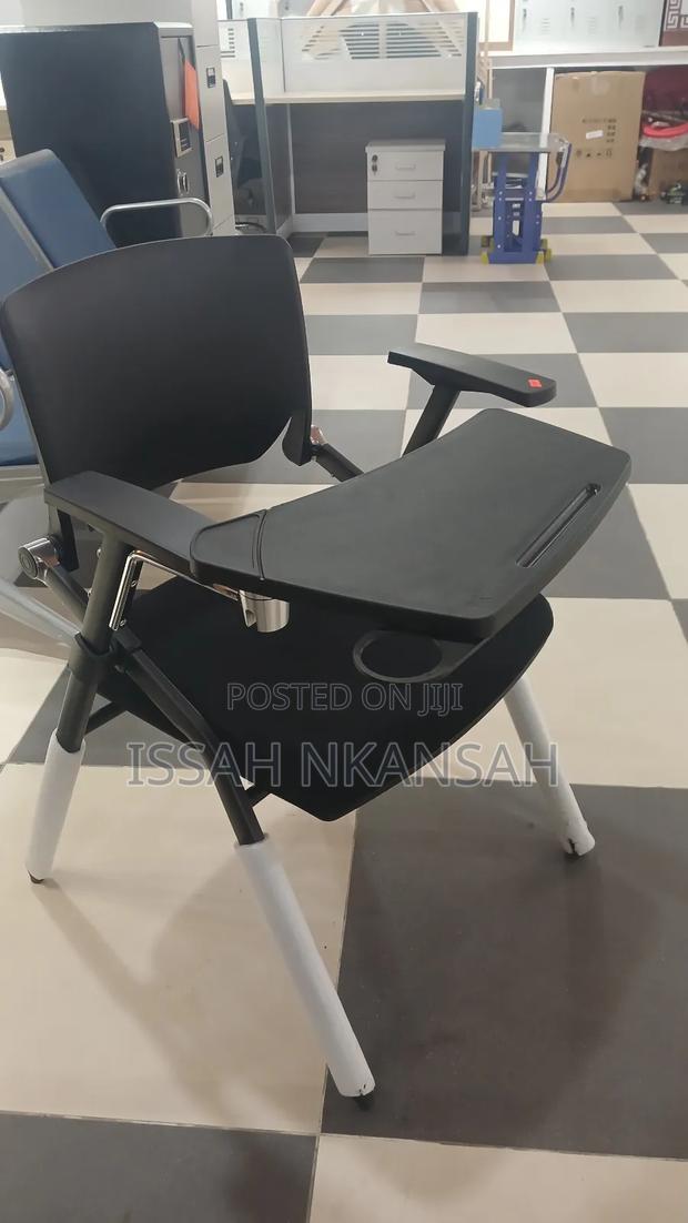 Students Desk · Photo 2